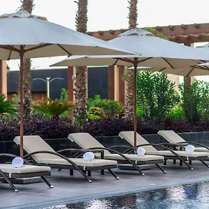 Hotel Movenpick And Residences *****